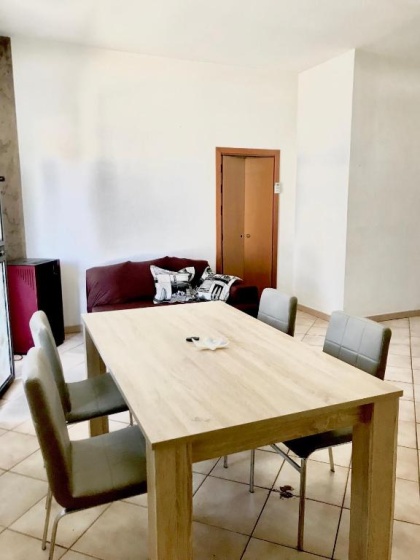 Rossi House — отель с удобным расположением в Риме