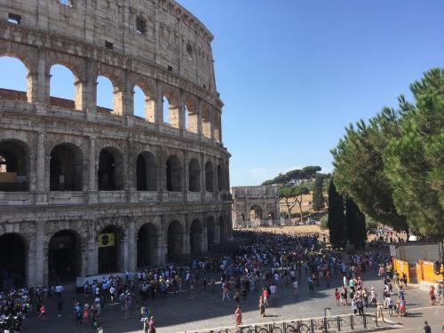 Appartamento Vacanze Colosseo — забронировать отель в Риме