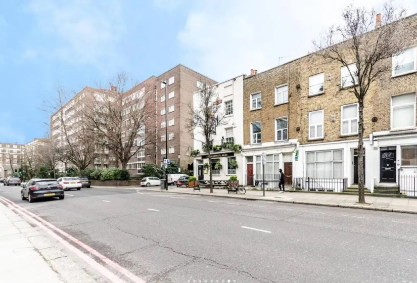 Lovely flat in West Kensington Central London — комфортный отель в Лондоне