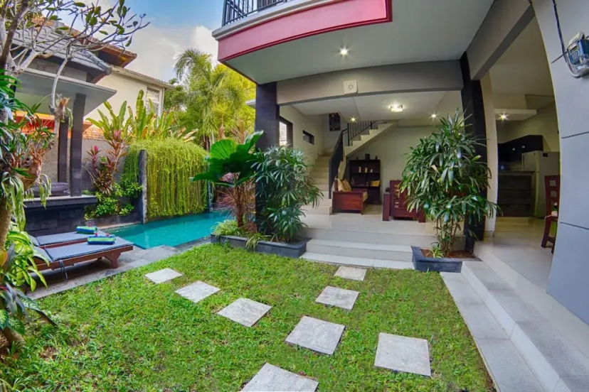 Villa Agung Rakas — комфортный отель в Кута