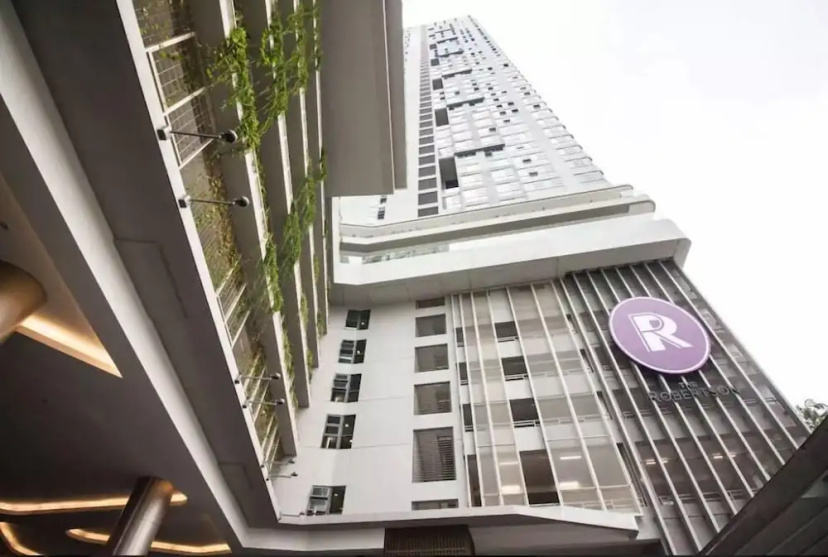 Цены на The Robertsons by Urban Suites в Куала-Лумпуре