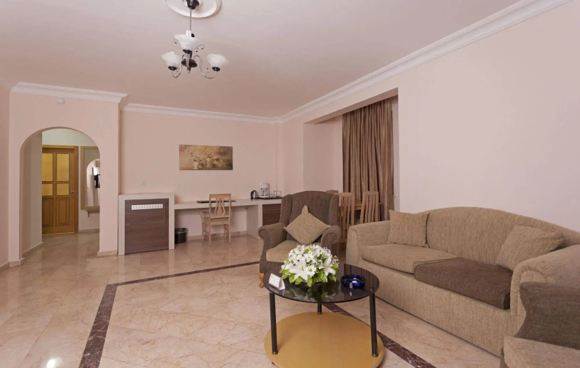 Club Paradiso Hotel — комфортный отель в Аланье