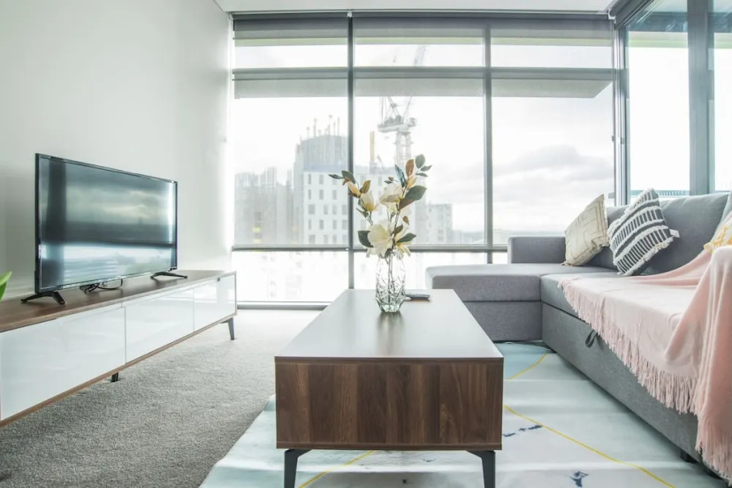 Цены на Luxury 2bed2bath APT @opaltower +view в Сиднее