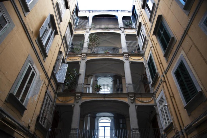 Цены на Italia Apartment OrtoBotanic Garden в Неаполе