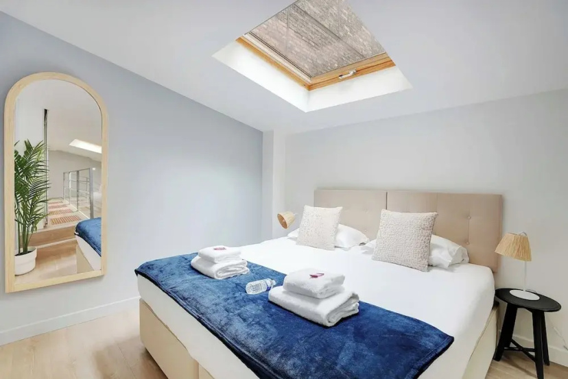 Цены на Cozy Apartment - 3br/8p - Montparnasse в Париже