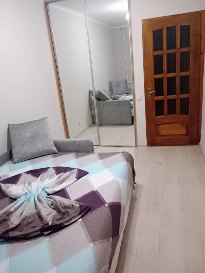 Peaceful Chișinău Retreat With Central Heating & Private Entrance — отель с удобным расположением в Кишинёв