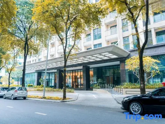 Salute de Madison - Apartment Distrist 1 GYM&POOL — комфортный отель в Хошимине