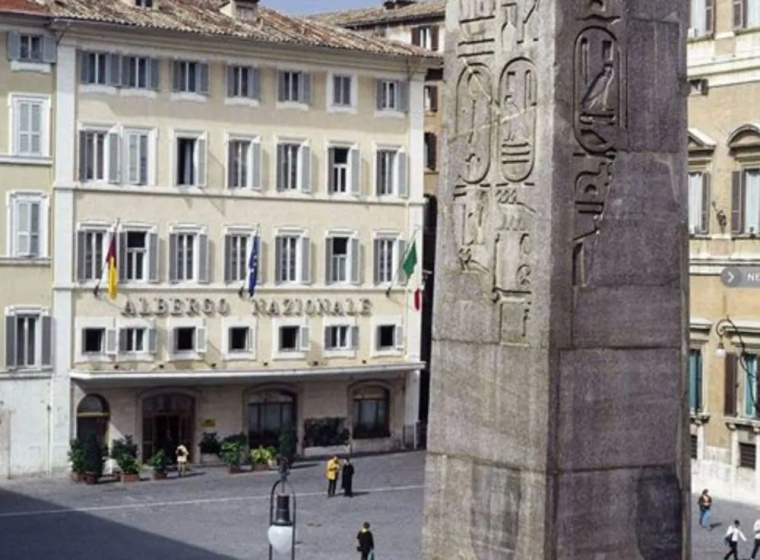 Hotel Nazionale — забронировать отель в Риме