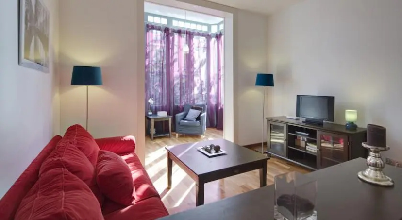Habitat Apartments Arc de Triomf — комфортный отель в Барселоне