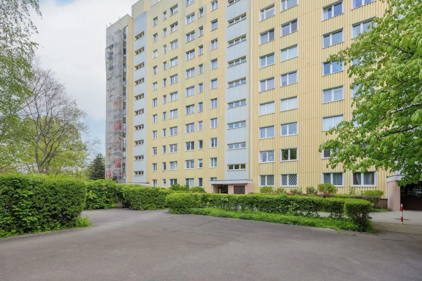 Apartment Near Airport Warsaw by Renters — комфортный отель в Варшаве