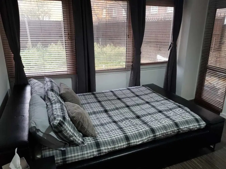 East Central London Guest House - Apartment — забронировать отель в Лондоне