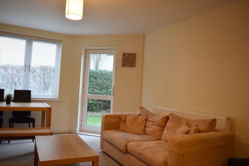 3 Bedroom Apartment in West London — отель с удобным расположением в Лондоне
