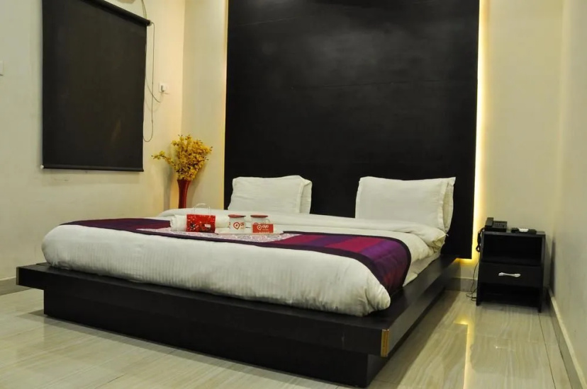 OYO 1358 Hotel Crossroad - Hotel in Λάκναου - Photo 1