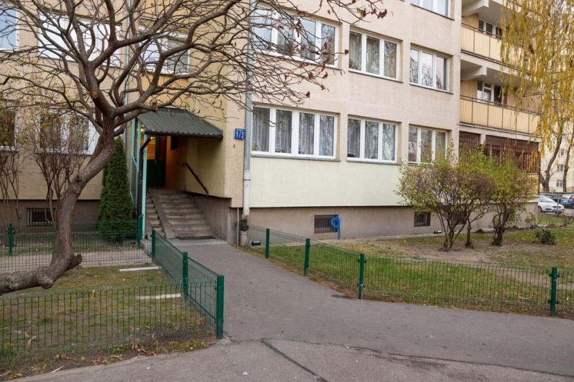 Ochota Homely Apartment — отель с удобствами в Варшаве