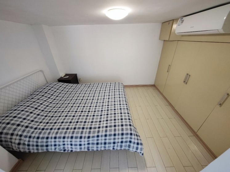 iFamily Apartment Xinjinqiao Branch — отель с удобствами в Шанхае
