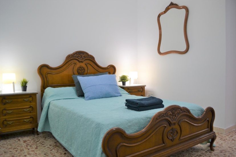 Lovely Studio Apartment with Terrace (CB5EV) — отзывы гостей и цены