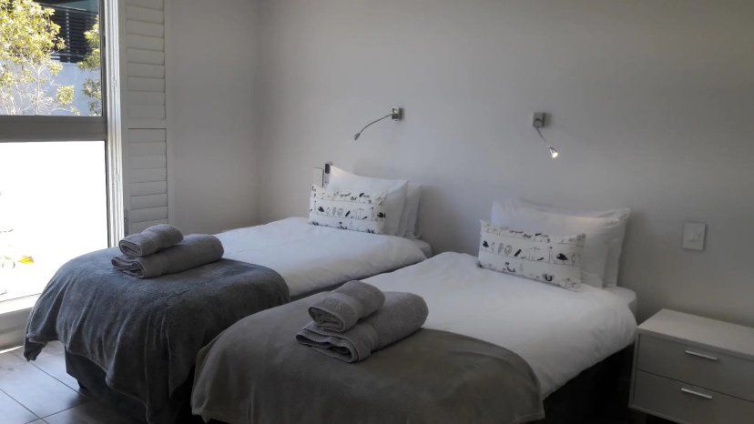 Camps Bay Apartment — отель с удобствами в Кейптауне