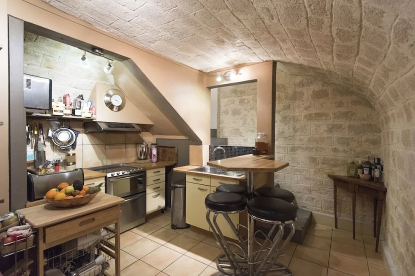 Saint-Georges Duplex — забронировать отель в Париже