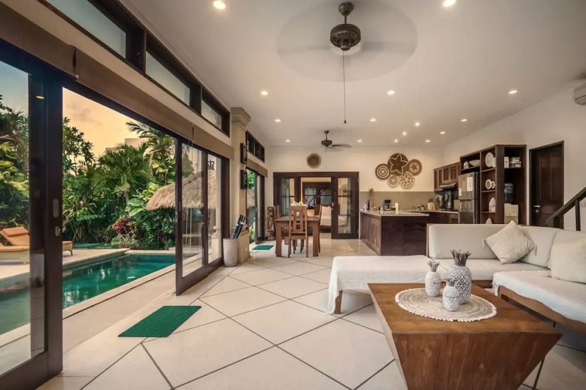 Цены на Villa Gading by Alfred in Bali - Stunning 4BD Villa in the Heart of Seminyak Beach в Кута