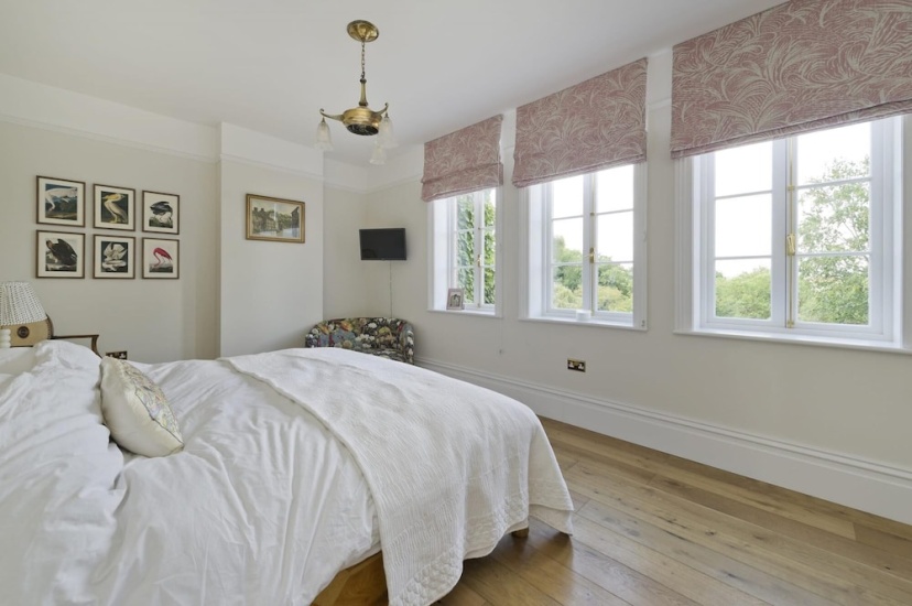 Amazing Spacious 5 Bed House Wimbledon — комфортный отель в Лондоне
