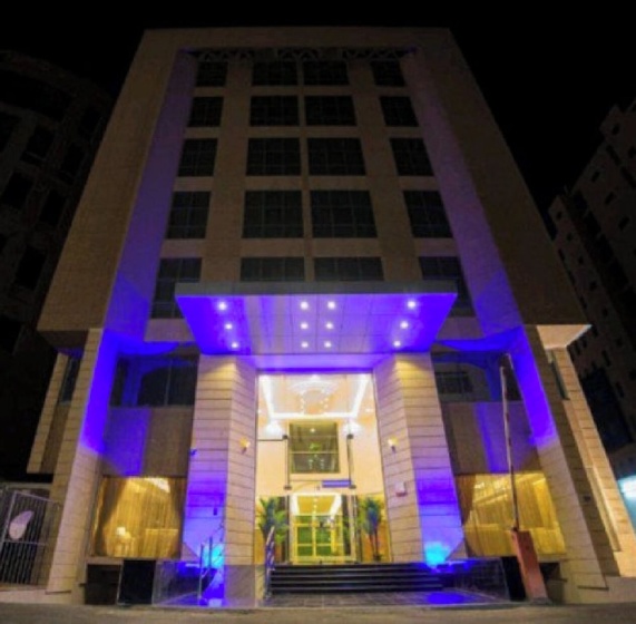 Mabet Al Tahlia serviced Apartments — комфортный отель в Джидде