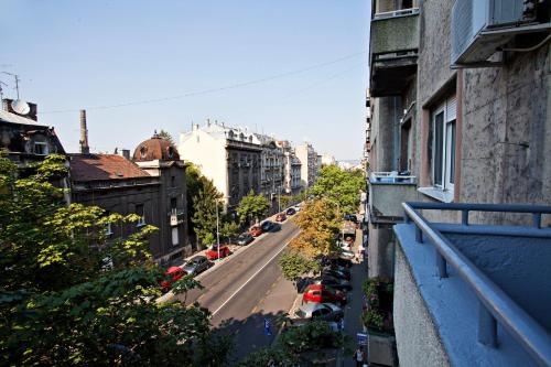 Feel Belgrade Downtown Apartment — отель с удобствами в Белграде