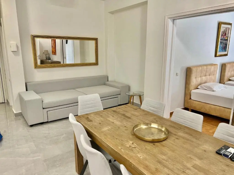 Victoria Grand Palace Apartments — комфортный отель в Афины