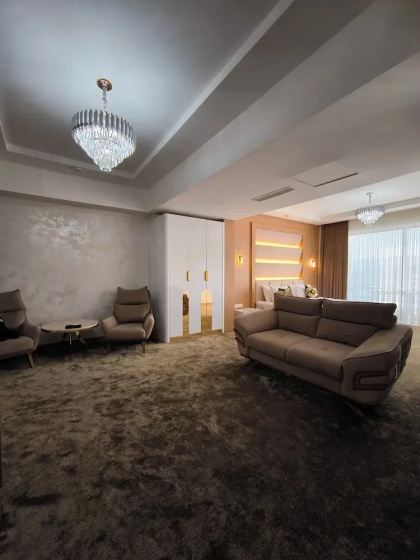Otel' Saroy Gardens — забронировать отель в Фергана