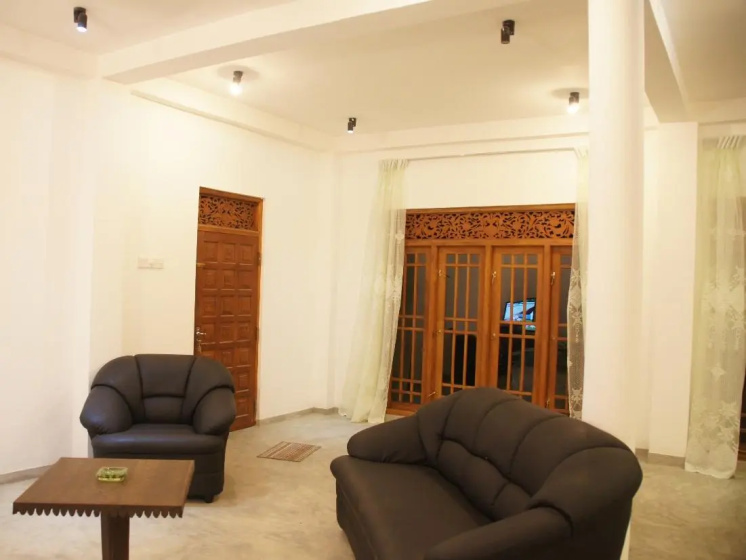 Цены на Srimali's Residence в Унаватуна