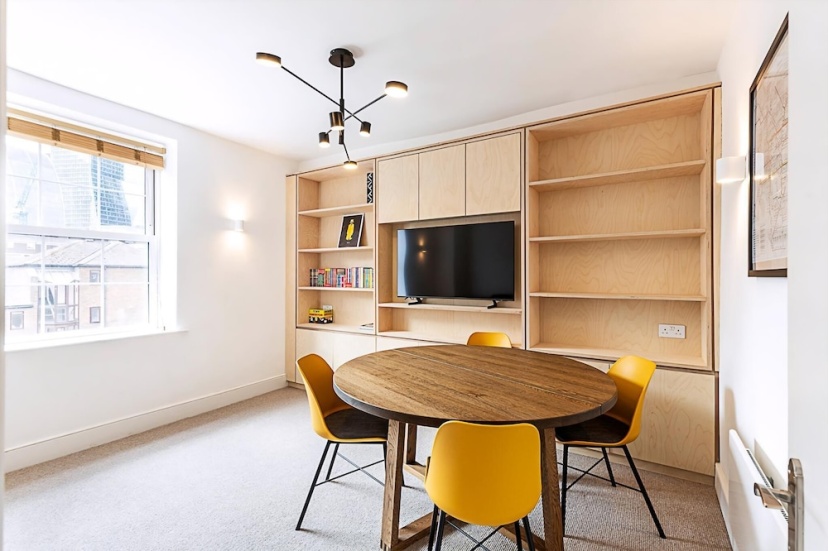 Stylish East London Flat Near Spitalfields Market — отель с удобствами в Лондоне
