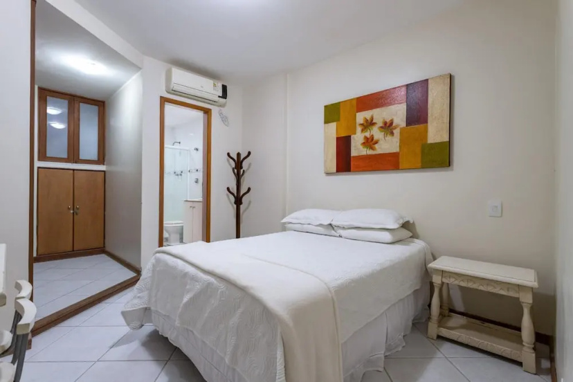 2 Minutes From Copacabana Beach A303 — комфортный отель в Рио
