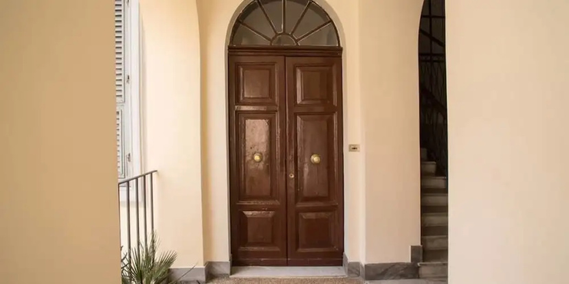 Colosseo 2 Bedroom Walking Distance — отель в Риме, Италия