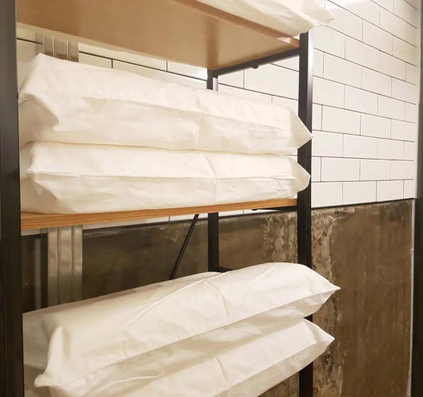 Цены на Travel Light Hostel в Пусан