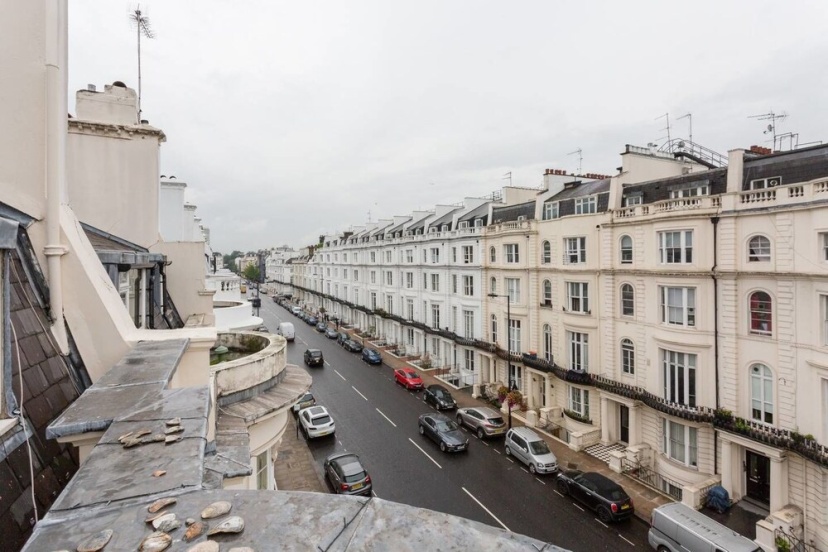 Trendy 2br Duplex Apartment in Paddington — отель с удобным расположением в Лондоне