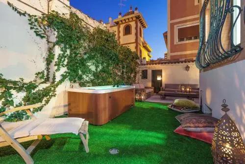 Jardines del Real — отель с удобным расположением в Валенсии