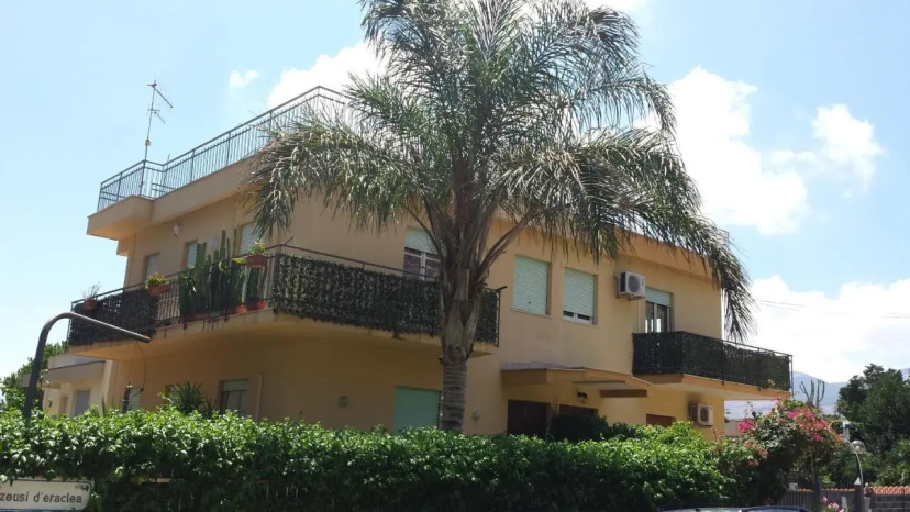 Mondello House Eraclea — отель в Палермо, Италия