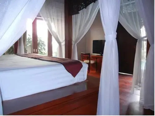 The Christin Villa Seminyak — отель с удобным расположением в Кута