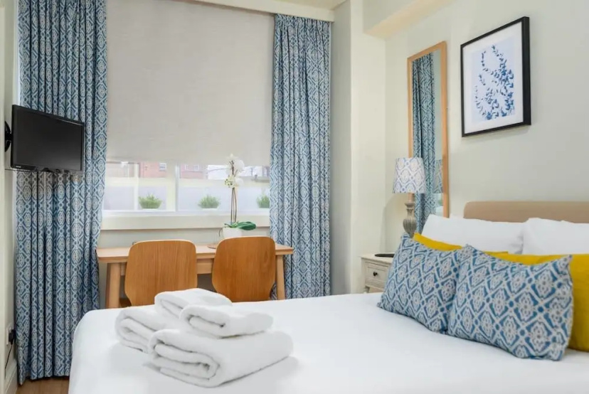 Bright Gorgeous Studio in Chelsea, 2 Guests — отзывы гостей и цены