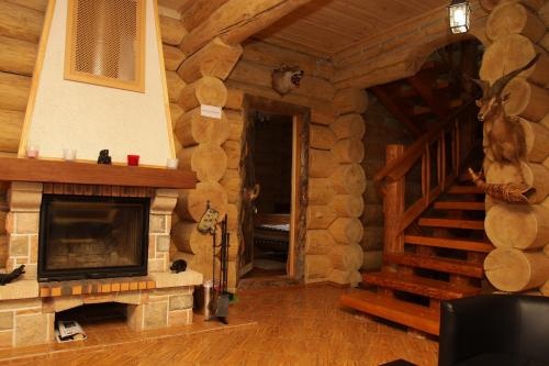Guest House Tri Medvedya — отель в Медвежьегорск, Россия