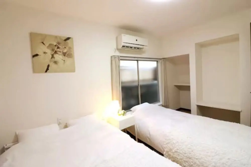 Цены на Nishi-Shinjuku HOUSE FIVE 1F в Токио