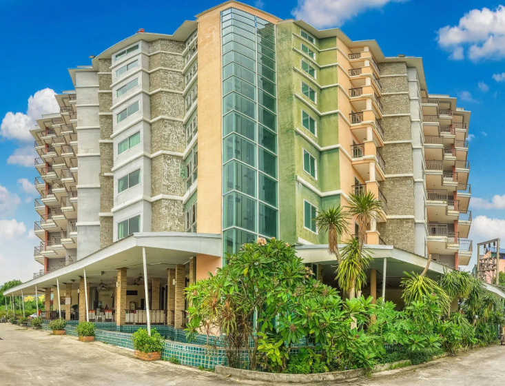 APK Resort — отель рядом с интересными местами в Патонг