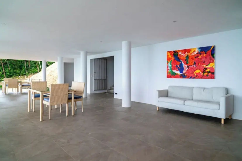Sea View 2Bed Apt Walk to Beach KBR35 — отель с удобным расположением в Кохе