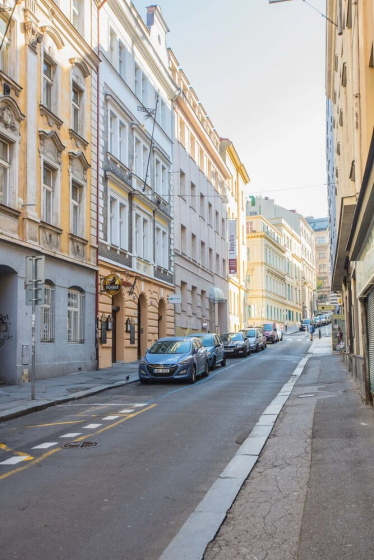 Цены на Welcome Apartment on V Tunich в Праге