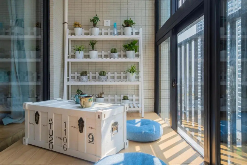Locals Apartment House 03 — отель в Хайкоу, Китай