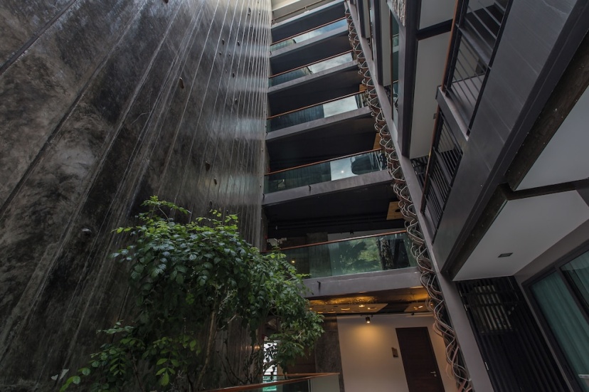 Цены на Emerald 211 - Studio With Balcony and Shared Pool в Патонг