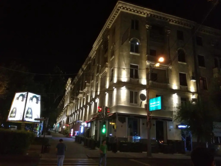 Цены на RetroCity Apartments at Abovyan Street в Ереван