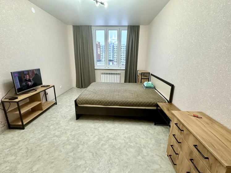 Apartamenty na ulice Samarovskaa 8 korpus 1 — отель с удобствами в Ханты-Мансийске