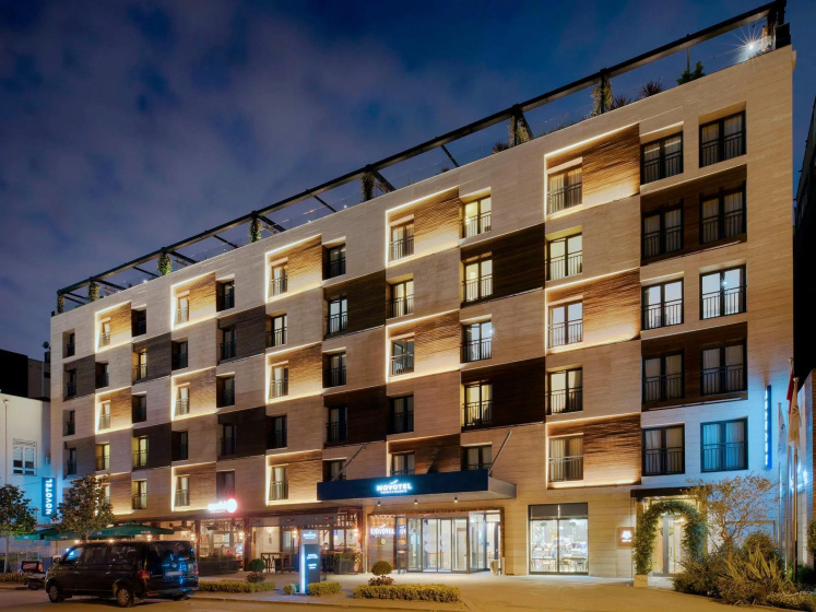 Novotel Istanbul Bosphorus — отель в удобной локации в Стамбуле