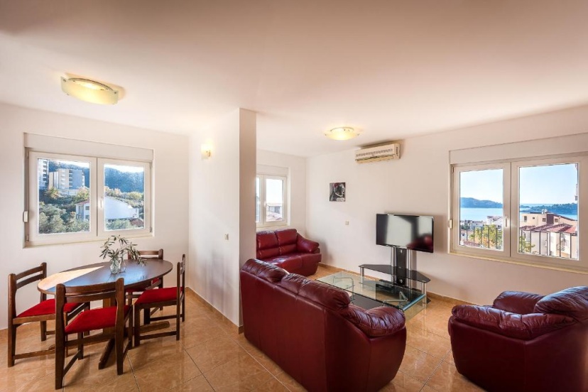 Apartments Sunny Family — забронировать отель в Будва