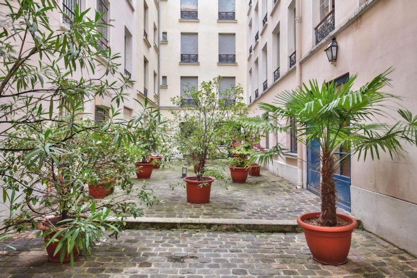 71 - Amazing Apartment in Le Marais — комфортный отель в Париже